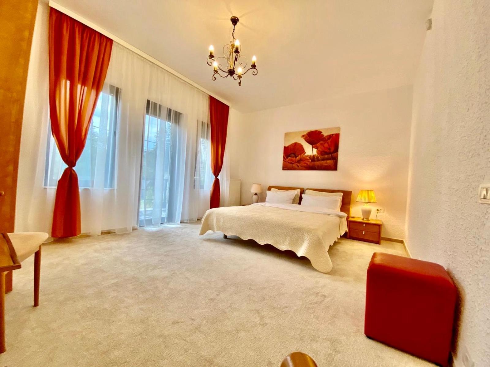 Vila Terase Hotel Sinaia Ngoại thất bức ảnh