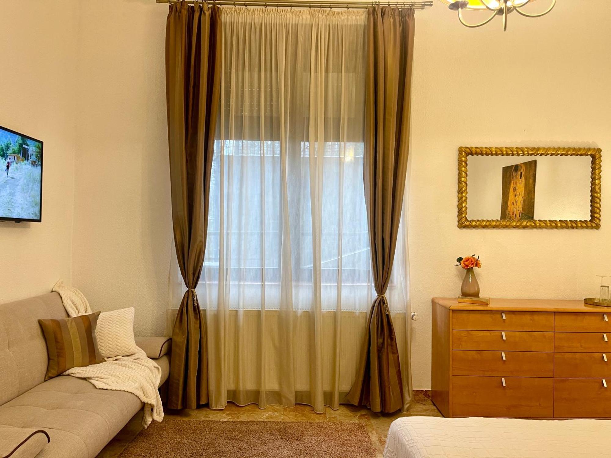Vila Terase Hotel Sinaia Ngoại thất bức ảnh