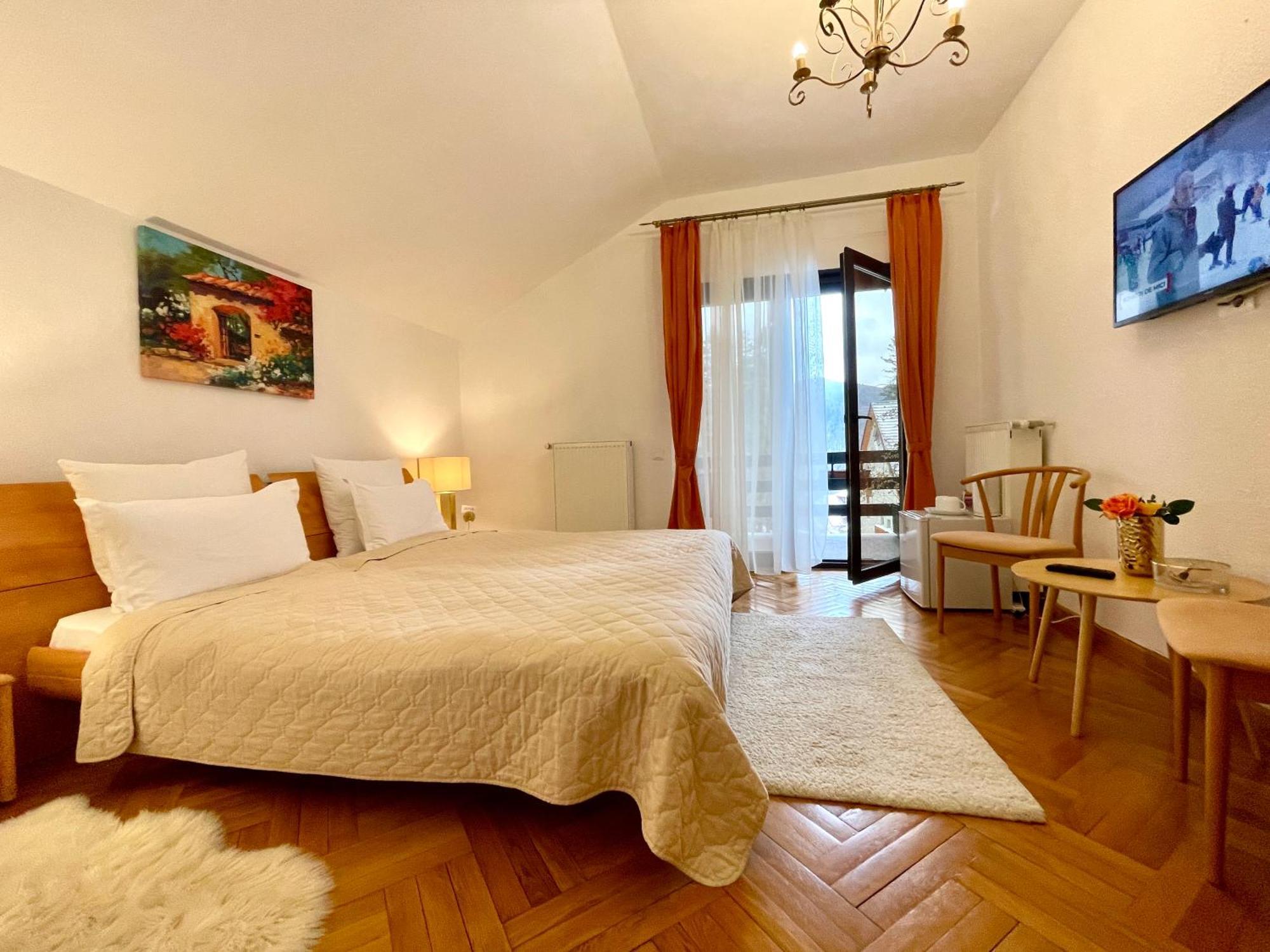 Vila Terase Hotel Sinaia Ngoại thất bức ảnh