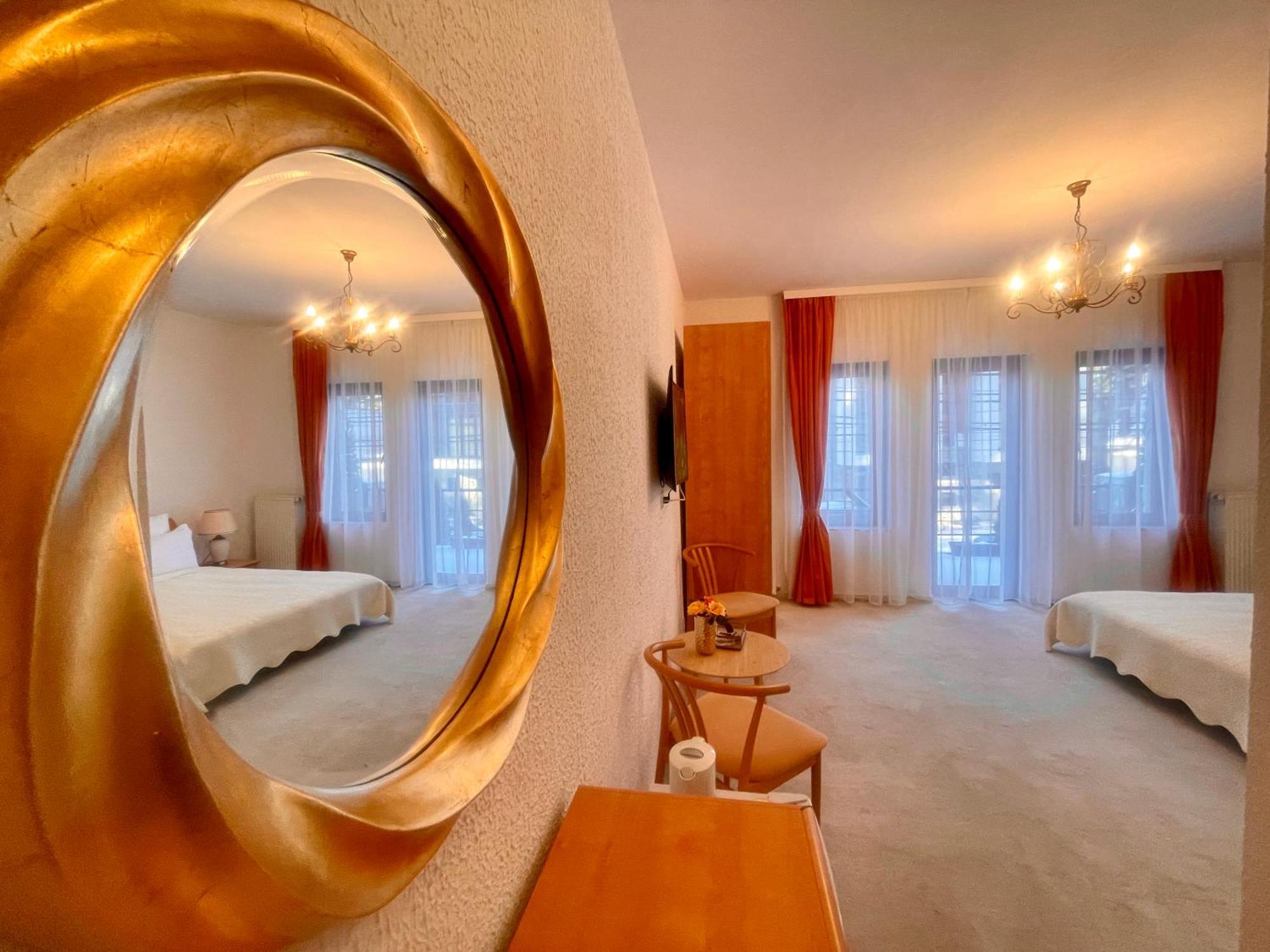 Vila Terase Hotel Sinaia Ngoại thất bức ảnh